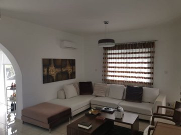 Paphos Kissonerga 3 Bedroom Villa For Sale BC631