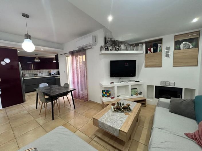 Image No.2-Appartement de 3 chambres à vendre à Kiti