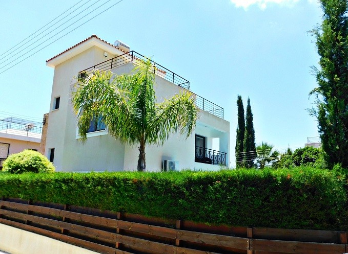 Image No.3-3 Bed Villa for sale