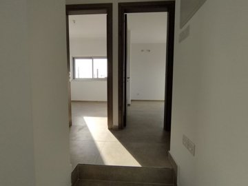 Detached Villa For Sale  in  Kato Polemidia