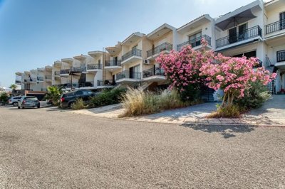 Detached Villa For Sale  in  Chloraka