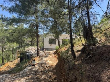 Detached Villa For Sale  in  Kyperounta