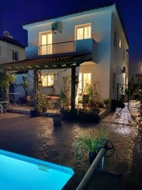 Detached Villa For Sale  in  Oroklini