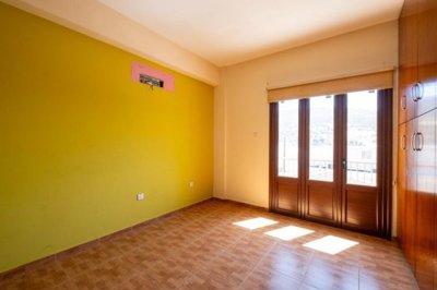 3 bedroom upper house in Agios Theodoros, Larnaca