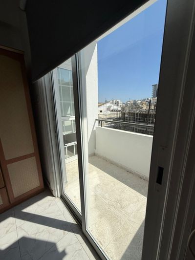 Image No.3-Appartement de 2 chambres à vendre à Larnaca