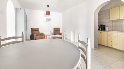 Bungalow For Sale  in  Pissouri