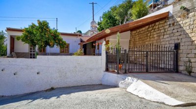 Bungalow For Sale  in  Pissouri