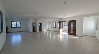 Detached Villa For Sale  in  Moni