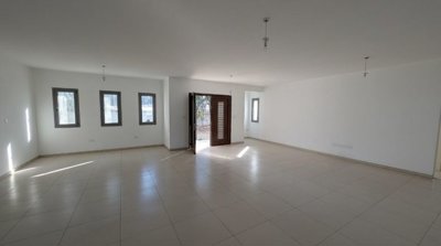 Detached Villa For Sale  in  Moni