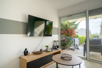 Ground Floor Apartment For Sale  in  Pegia - Coral Bay