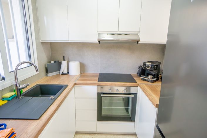 Image No.8-2 Bed Apartment for sale