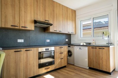 Apartment For Sale  in  Chloraka