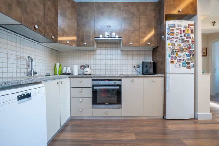 Image No.2-2 Bed Apartment for sale