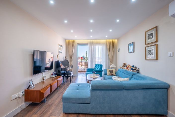 Image No.7-2 Bed Apartment for sale