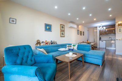 Apartment For Sale  in  Kato Paphos - Universal