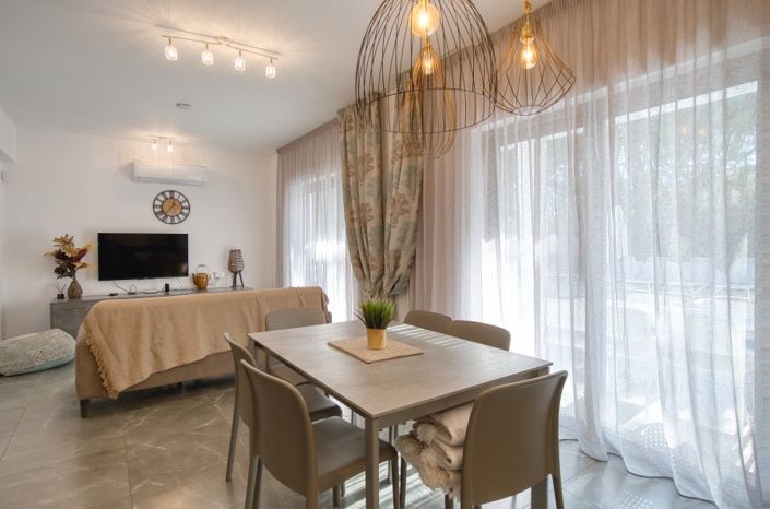 Image No.7-4 Bed Villa for sale