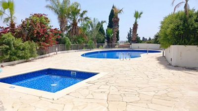 Apartment For Sale  in  Oroklini