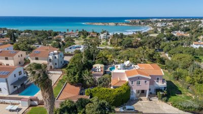 Detached Villa For Sale  in  Pegia - Coral Bay