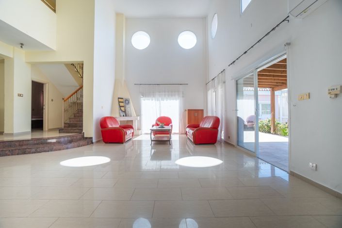 Image No.10-Villa de 4 chambres à vendre à Paphos