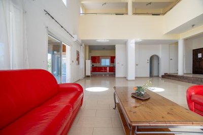 Detached Villa For Sale  in  Pegia - Coral Bay