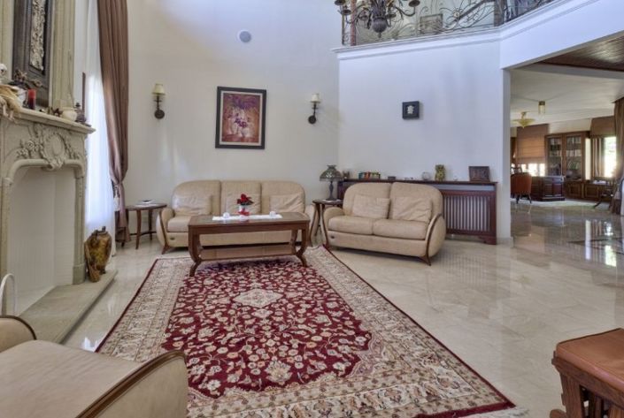 Image No.6-7 Bed Villa for sale