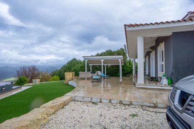 Detached Villa For Sale  in  Lasa