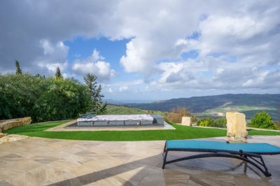 Detached Villa For Sale  in  Lasa