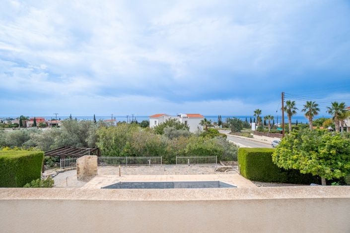 Image No.2-3 Bed Villa for sale