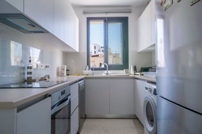 Apartment For Sale  in  Paphos Town