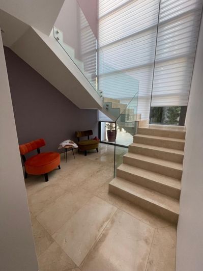 Image No.9-3 Bed Villa for sale