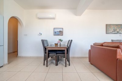 Apartment For Sale  in  Kato Paphos - Universal