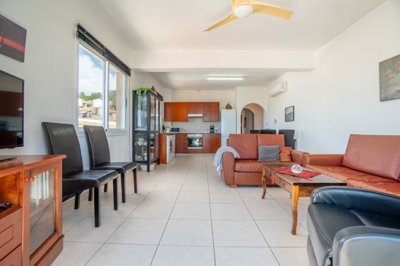 Apartment For Sale  in  Kato Paphos - Universal