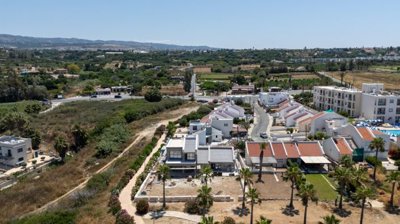Bungalow For Sale  in  Chloraka
