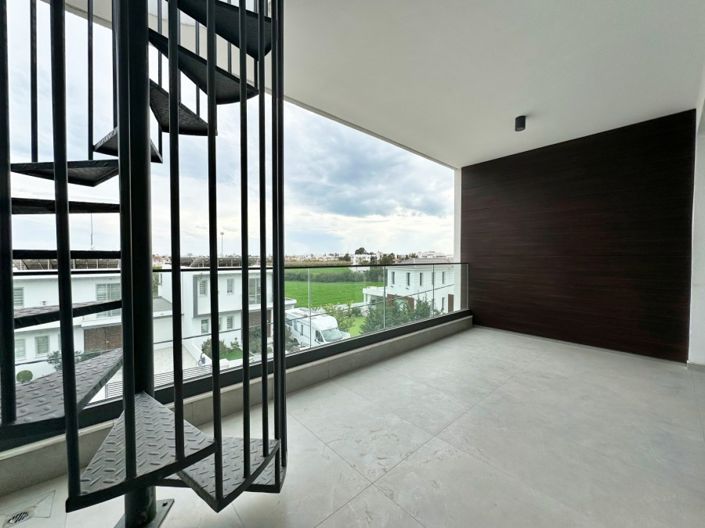 Image No.8-2 Bed Penthouse for sale