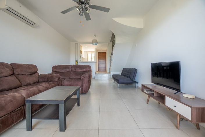 Image No.2-2 Bed Villa for sale