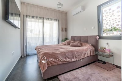 Apartment For Sale  in  Episkopi