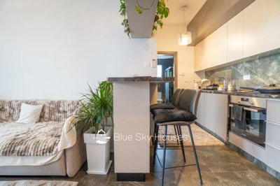 Apartment For Sale  in  Episkopi