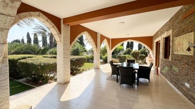 Detached Villa For Sale  in  Select Location
