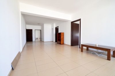 Apartment For Sale  in  Aradippou