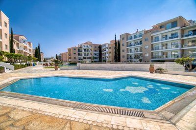 Apartment For Sale  in  Kato Paphos - Universal