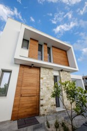 Detached Villa For Sale  in  Anglikos Stratos Dekeleias