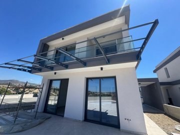 Detached Villa For Sale  in  Moni