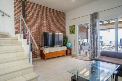 Detached Villa For Sale  in  Tsada