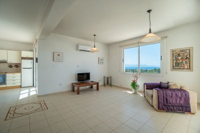 Detached Villa For Sale  in  Argaka