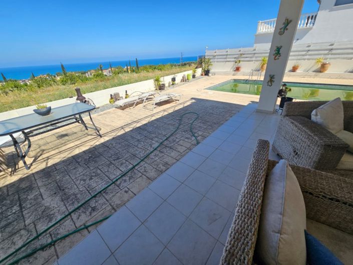 Image No.9-3 Bed Villa for sale