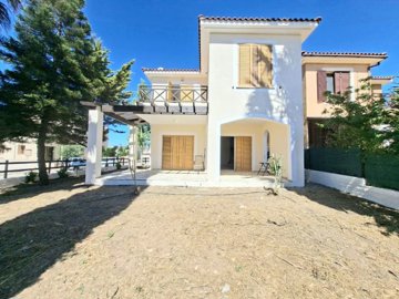 Detached Villa For Sale  in  Koili