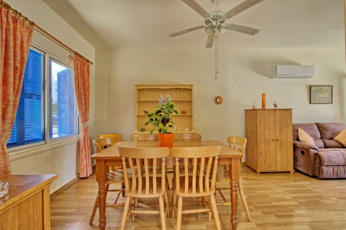 Image No.5-Villa for sale