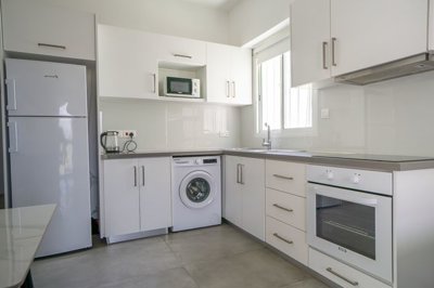 Ground Floor Apartment For Sale  in  Kato Paphos - Universal