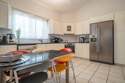 Detached Villa For Sale  in  Tala - Kamares