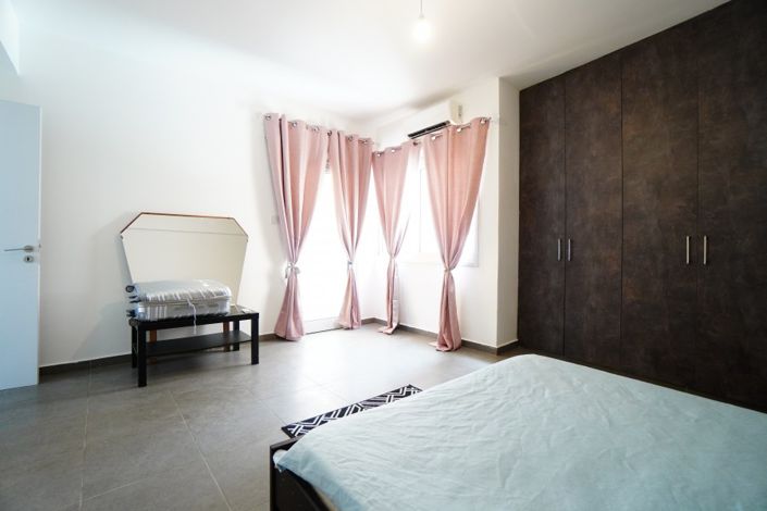 Image No.5-3 Bed Apartment for sale
